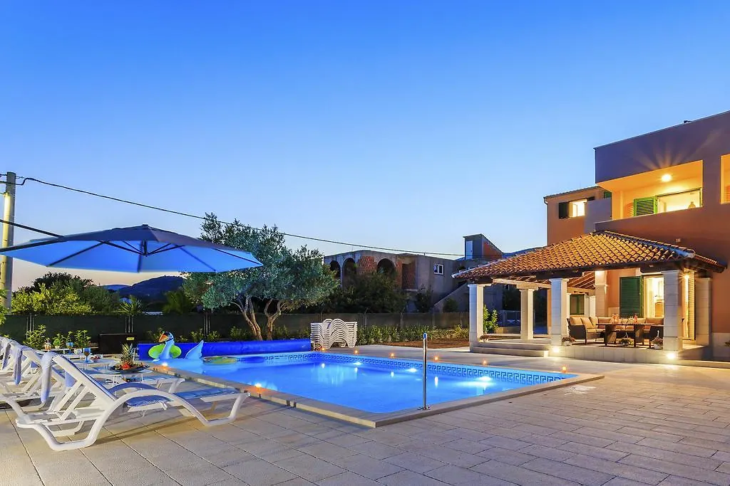 Apartment Villa Rusula Rudine  Croatia