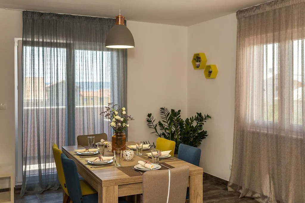 Apartment Villa Rusula Rudine